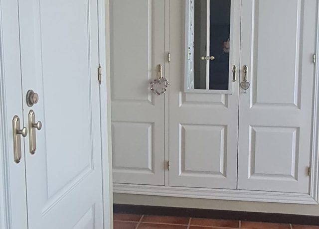 master dressing room